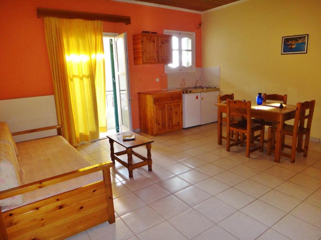 Lefkothea Apartments Fríni Szoba fotó