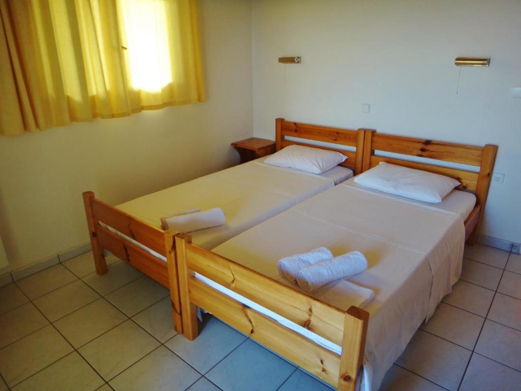 Lefkothea Apartments Fríni Szoba fotó
